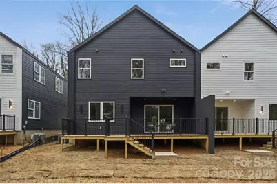 2416 Crestview Drive, Charlotte, NC 28216 - Photo 12