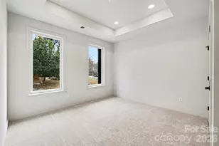 2416 Crestview Dr, Charlotte, NC 28216 - Photo 30