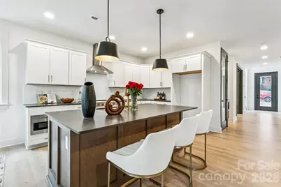 2412 Crestview Drive, Charlotte, NC 28216 - Photo 10