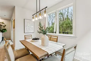 2412 Crestview Dr, Charlotte, NC 28216 - Photo 14