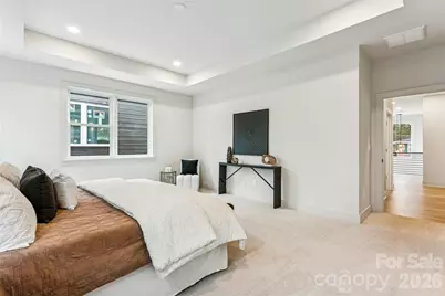 2412 Crestview Drive, Charlotte, NC 28216 - Photo 28