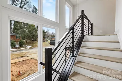 2412 Crestview Drive, Charlotte, NC 28216 - Photo 22