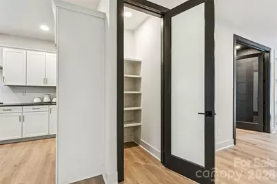 2408 Crestview Drive, Charlotte, NC 28216 - Photo 20