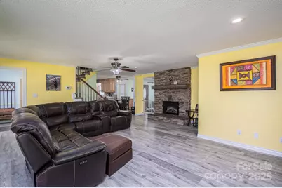 2833 Valleywood Drive, Gastonia, NC 28054 - Photo 12