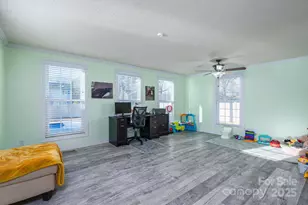 2833 Valleywood Dr, Gastonia, NC 28054 - Photo 10