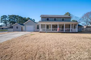 2833 Valleywood Dr, Gastonia, NC 28054 - Photo 2