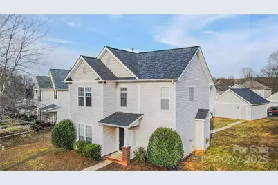 7621 Rolling Meadows Lane, Huntersville, NC 28078 - Photo 2