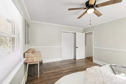 5401 W Sugar Creek Road, Charlotte, NC 28269 - Photo 20