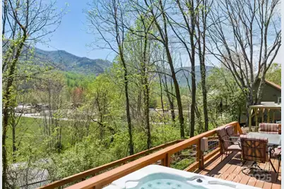 45 Mountainside Circle, Maggie Valley, NC 28751 - Photo 2