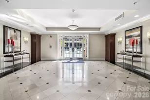 300 W 5th St, Charlotte, NC 28202 - Photo 40