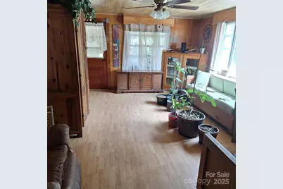 10200 US 23 Highway, Mars Hill, NC 28754 - Photo 8