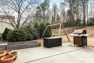 6617 Walton Hall Ct, Waxhaw, NC 28173 - Photo 30