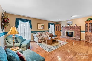 184 Trimont Mountain Rd, Franklin, NC 28734 - Photo 4