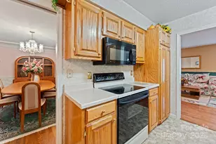 184 Trimont Mountain Rd, Franklin, NC 28734 - Photo 8