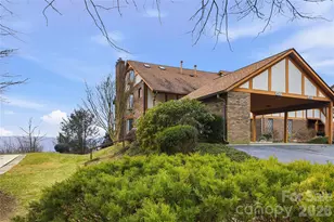 1403 Fleetwood Plaza, Hendersonville, NC 28739 - Photo 28