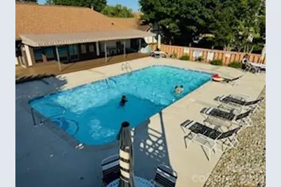 1403 Fleetwood Plaza, Hendersonville, NC 28739 - Photo 30