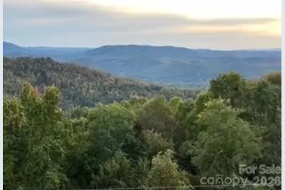 1403 Fleetwood Plaza, Hendersonville, NC 28739 - Photo 28