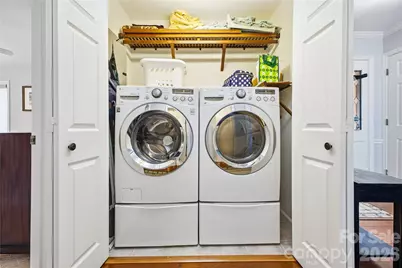 1403 Fleetwood Plaza, Hendersonville, NC 28739 - Photo 22