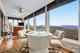 1403 Fleetwood Plaza, Hendersonville, NC 28739 - Photo 2