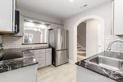 7308 Meadow Glen Drive, Mint Hill, NC 28227 - Photo 12