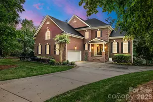 4685 Eagle Pointe Ct, Denver, NC 28037 - Photo 2