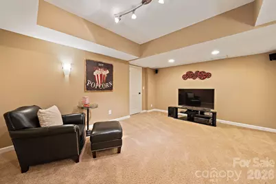4685 Eagle Pointe Court, Denver, NC 28037 - Photo 32