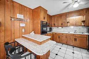 133 S Caldwell Ave, Newton, NC 28658 - Photo 20