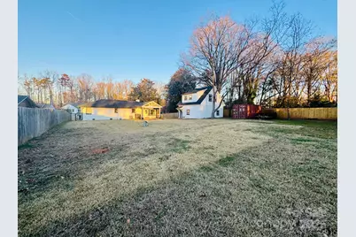 3107 Garrison Drive, Charlotte, NC 28269 - Photo 10