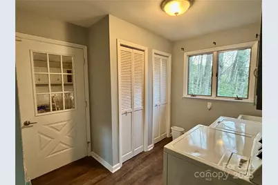 620 Glenview Road, Newland, NC 28657 - Photo 22