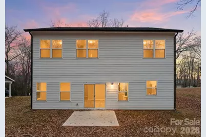 8821 Dogwood Drive, Charlotte, NC 28215 - Photo 30