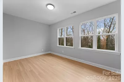 8823 Dogwood Drive, Charlotte, NC 28215 - Photo 22