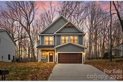8823 Dogwood Drive, Charlotte, NC 28215 - Photo 1