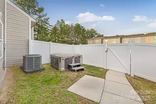 4246 Lotts Pl, Rock Hill, SC 29732 - Photo 20