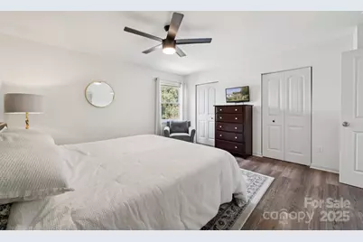 8838 Hunter Ridge Drive, Charlotte, NC 28226 - Photo 16