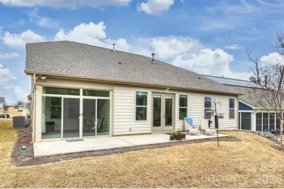 9610 Cresswind Boulevard, Charlotte, NC 28215 - Photo 42