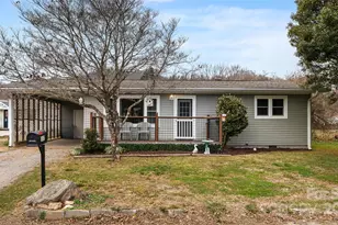 187 Harris St, Waynesville, NC 28786 - Photo 1