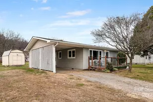 187 Harris St, Waynesville, NC 28786 - Photo 2