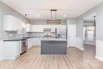 4004 Christine Lane #E, Waxhaw, NC 28173 - Photo 8