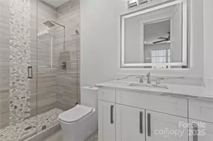 8804 Casa Lake Dr, Charlotte, NC 28215 - Photo 34