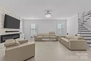 8804 Casa Lake Dr, Charlotte, NC 28215 - Photo 48