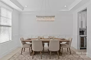 8804 Casa Lake Dr, Charlotte, NC 28215 - Photo 12