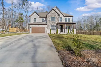 8804 Casa Lake Drive, Charlotte, NC 28215 - Photo 2