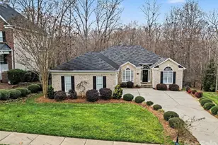 7039 Sedgebrook Dr W, Stanley, NC 28164 - Photo 4