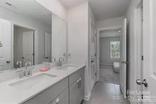 1304 Colgher St, Charlotte, NC 28227 - Photo 12