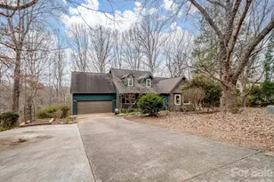 13401 Harbor Oaks Ln, Charlotte, NC 28278 - Photo 2