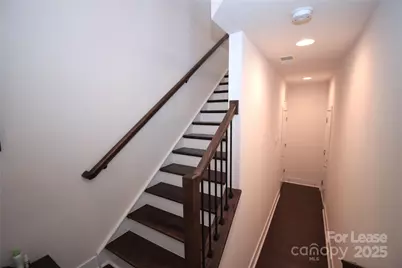 2813 Grand Union Way, Charlotte, NC 28209 - Photo 2