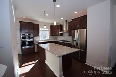 2813 Grand Union Way, Charlotte, NC 28209 - Photo 6