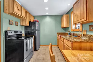 5171 Edgemont Rd, Collettsville, NC 28611 - Photo 12