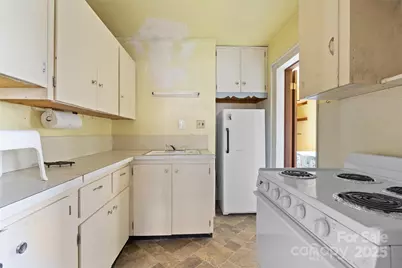 20826 Great Smoky Mountain Expressway, Waynesville, NC 28786 - Photo 22