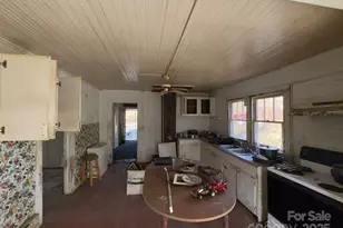 3133 Ed Bowman St, Morganton, NC 28655 - Photo 8